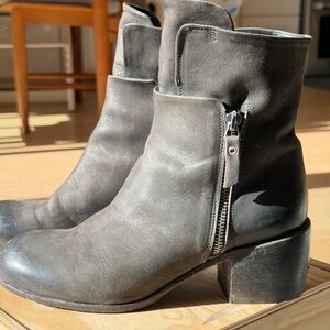 Ernesto Dolani Leather Boots